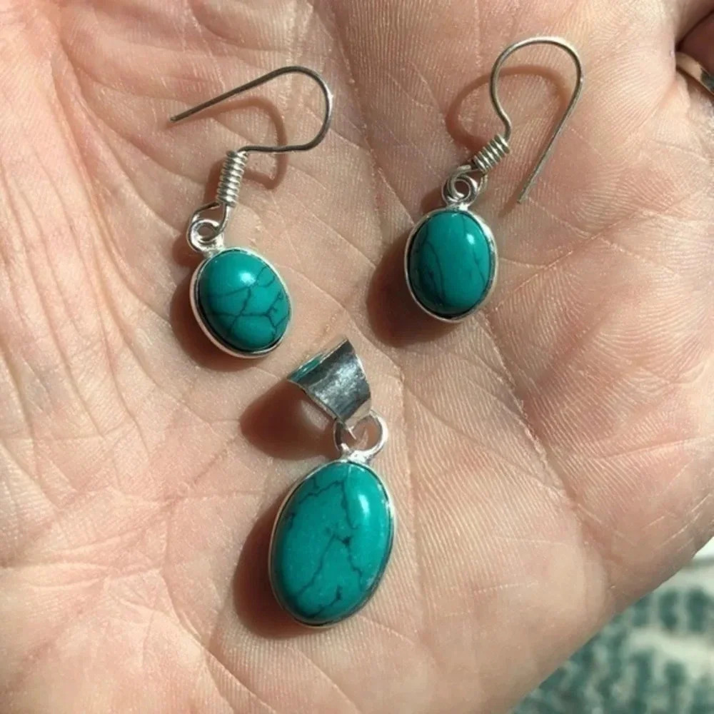 Handcrafted Turquoise Howlite 925 Sterling Silver Earring Necklace Set NWT